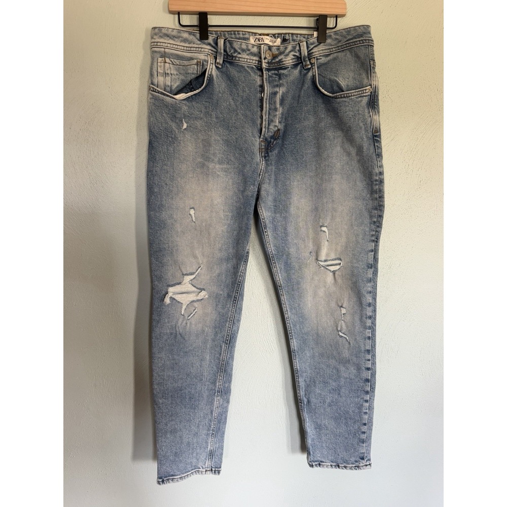 ZARA denim jeans light-wash distressed ripped detailing button-fly Sz 36